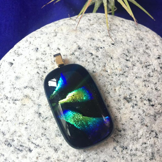 Electric Feel Pendant